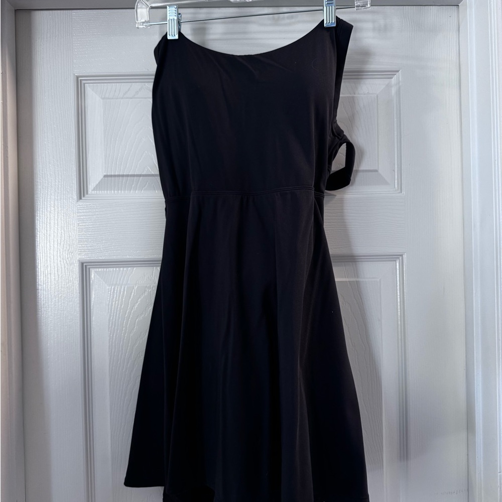 Athletic dress
